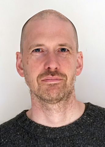 Porträttbild på Jonas Bergström