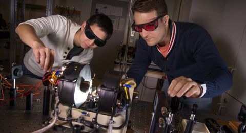 Laserlabb-Dmitriev.jpg